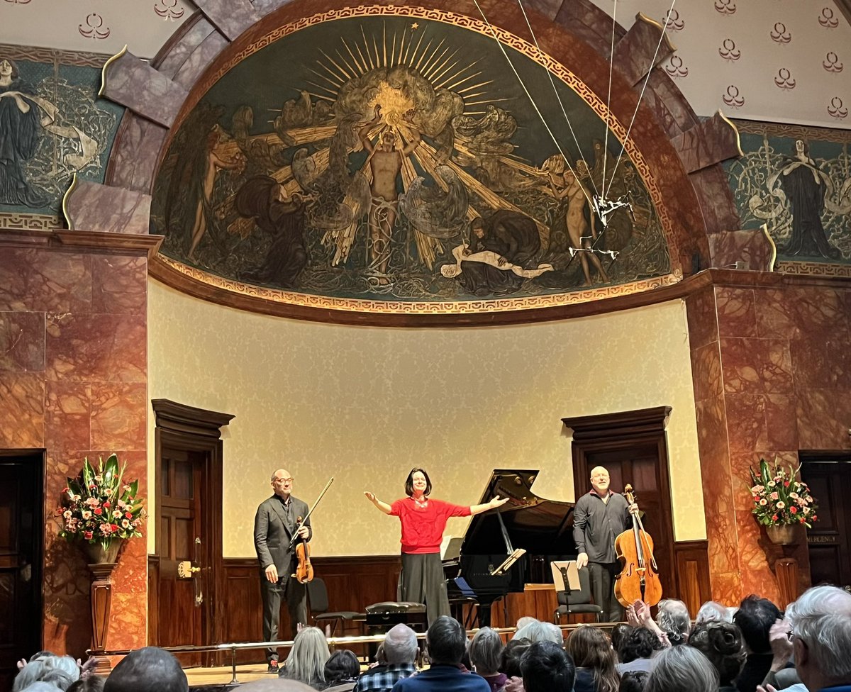 Fantastic #smetanatrio <a href="/Wigmore_hall/">Wigmore Hall</a> today 👏👏👏