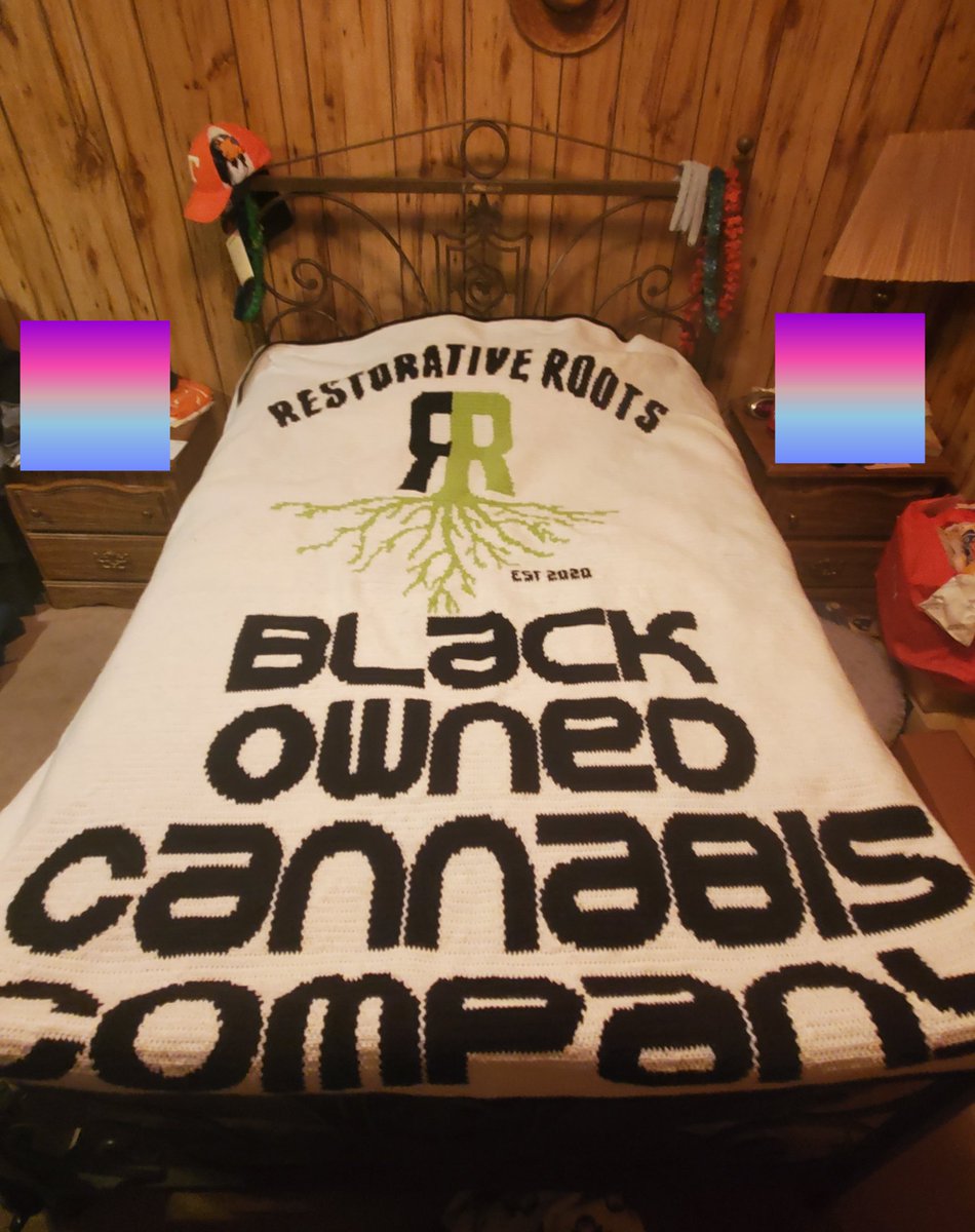 grassallina's tweet image. I finished this bad boy at 5:30am. My bed is not big enough for this blanket but here it is. @Marcus4America  #graphghan #crochet