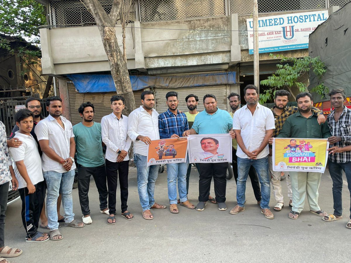 farooquimm's tweet photo. Protest organised by Bhiwandi Youth Congress in favour of @RahulGandhi on unnecessary harrasment by @BJP4India https://t.co/8A8X6ADtGc