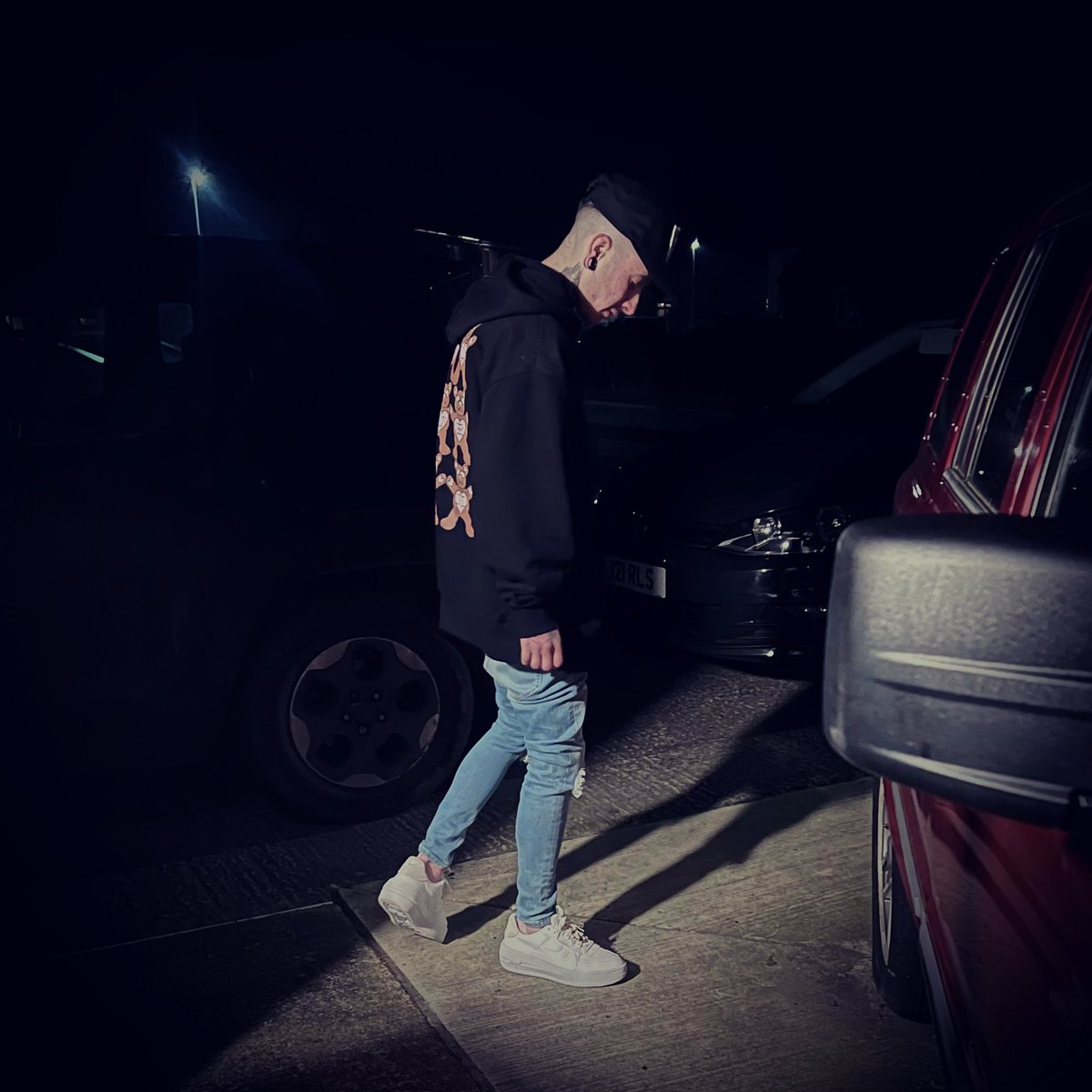 L1GHTSUK's tweet photo. 🌑 https://t.co/1NGlOCXnFA