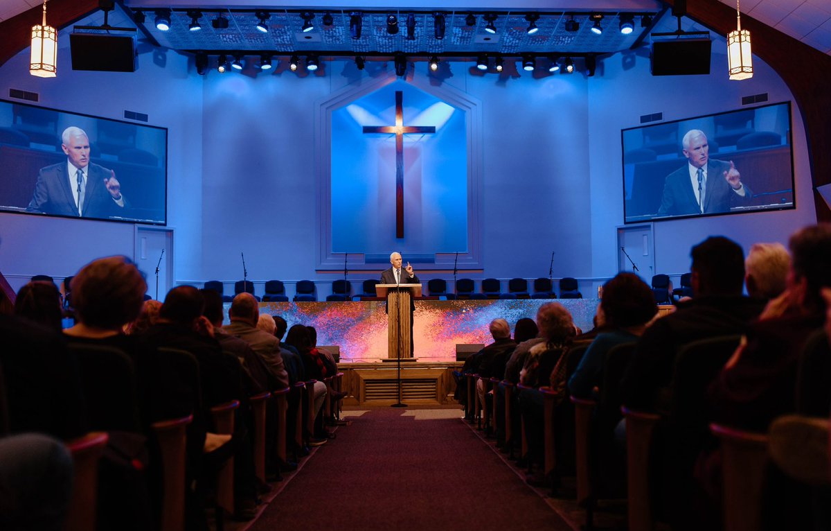 Mike Pence tweet media