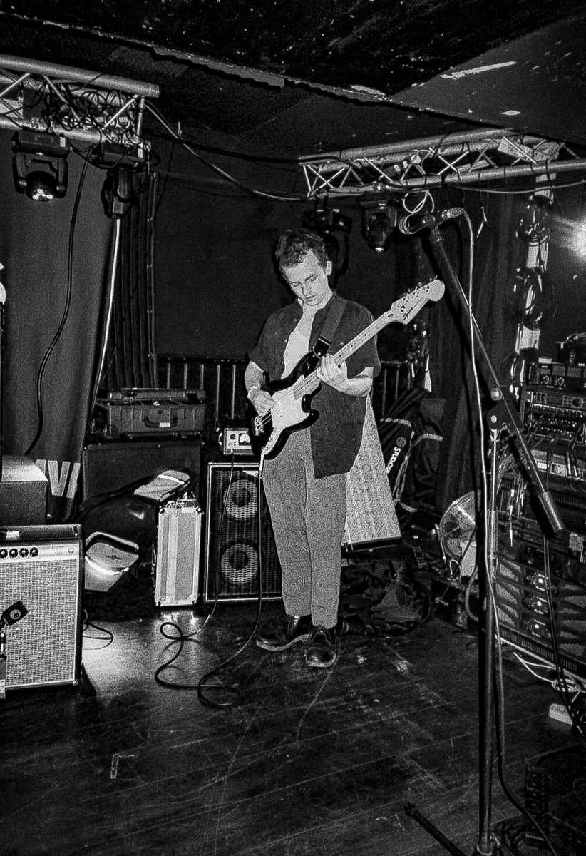 Gracing/burdening you with more exciting news. We return to Leeds on the 19th of April to do battle with Sancho Panza and Will Schultz at the Lending Rooms, expect nothing but the best 👊

Foto by Emily Richardson