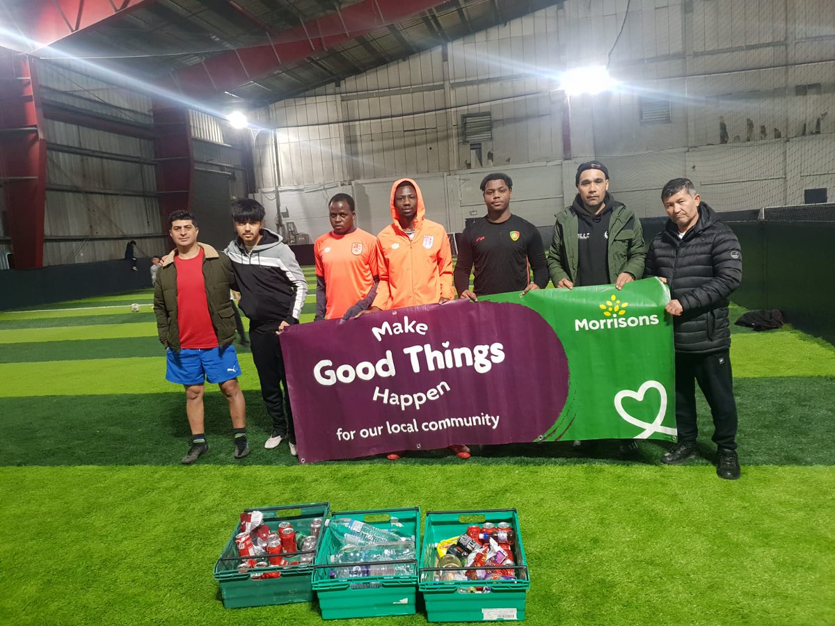 TRILLZCIC's tweet photo. Sunday Sanctuary football ⚽ 🏆 ⚽ 🏆 ⚽

Many thanks to #morrisonscommunitychampions for providing refreshments.

#kirkleeswelcomes 
#score5 https://t.co/9mNpYFHPSk