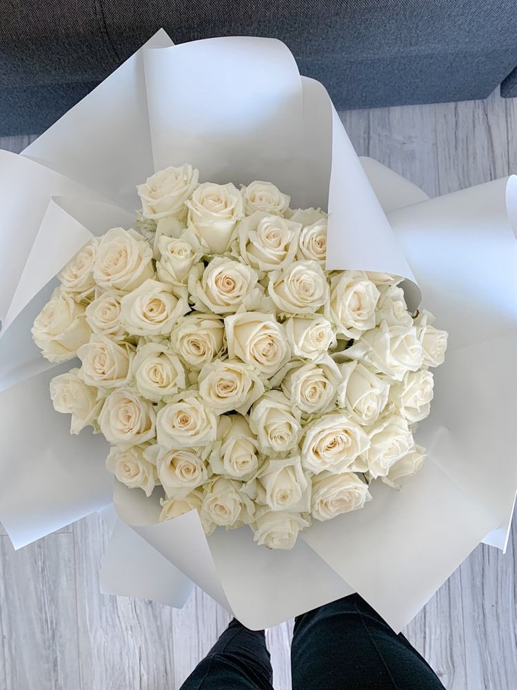 white roses