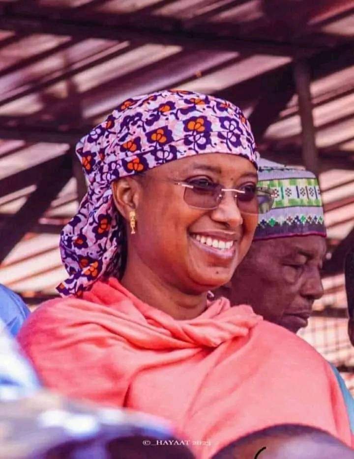 Daisy9ja's tweet photo. @iamakanbi22 @OfficialPDPNig Congratulations to Adamawa State Govt-Elect Senator Aishatu Binani👏🏽👏🏽. 
More Women in Government Please 🙏🏽💪🏾🥰💕
#DeclareBinani https://t.co/fWqm6xOIuc