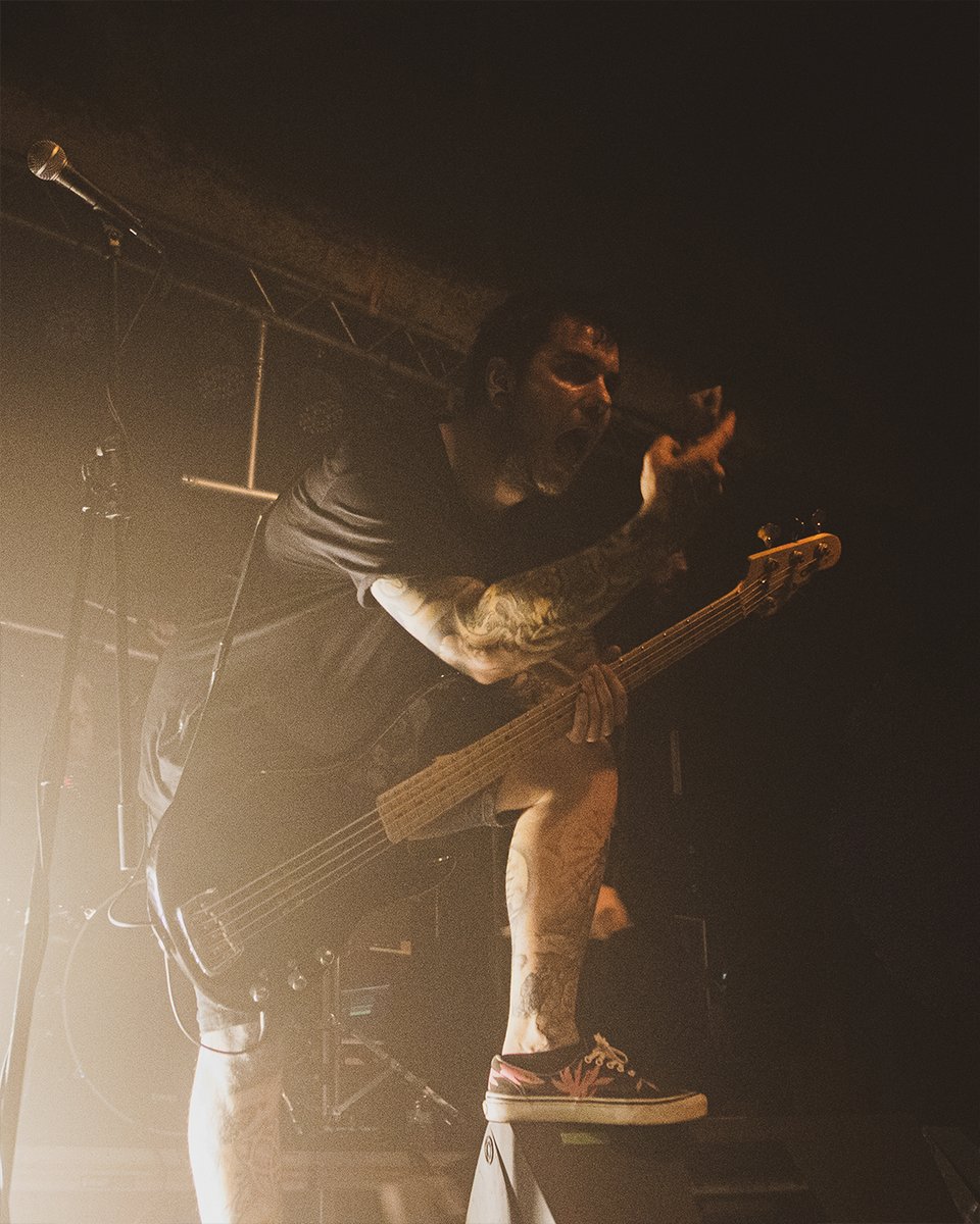 TBHorizon_band's tweet photo. entradas en https://t.co/0w7hZSx4Wq
#981united #newfest #thebrokenhorizon #fightforyourdreams #savethemusic #livealifeyouwillremember #bandofbrothers #metalcore #haciendohistoria #makingmemories #acoruña #galiciamola #metalevent #newshow #daddario https://t.co/19r8BRhiqA