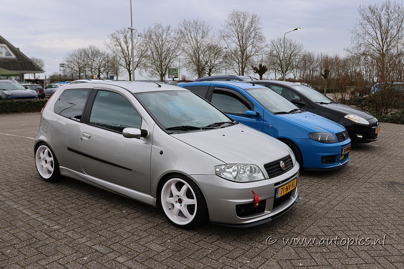 Gisteren wat Fiat's op de foto gezet. #fiat #abarth #fiatpanda #fiatpunto