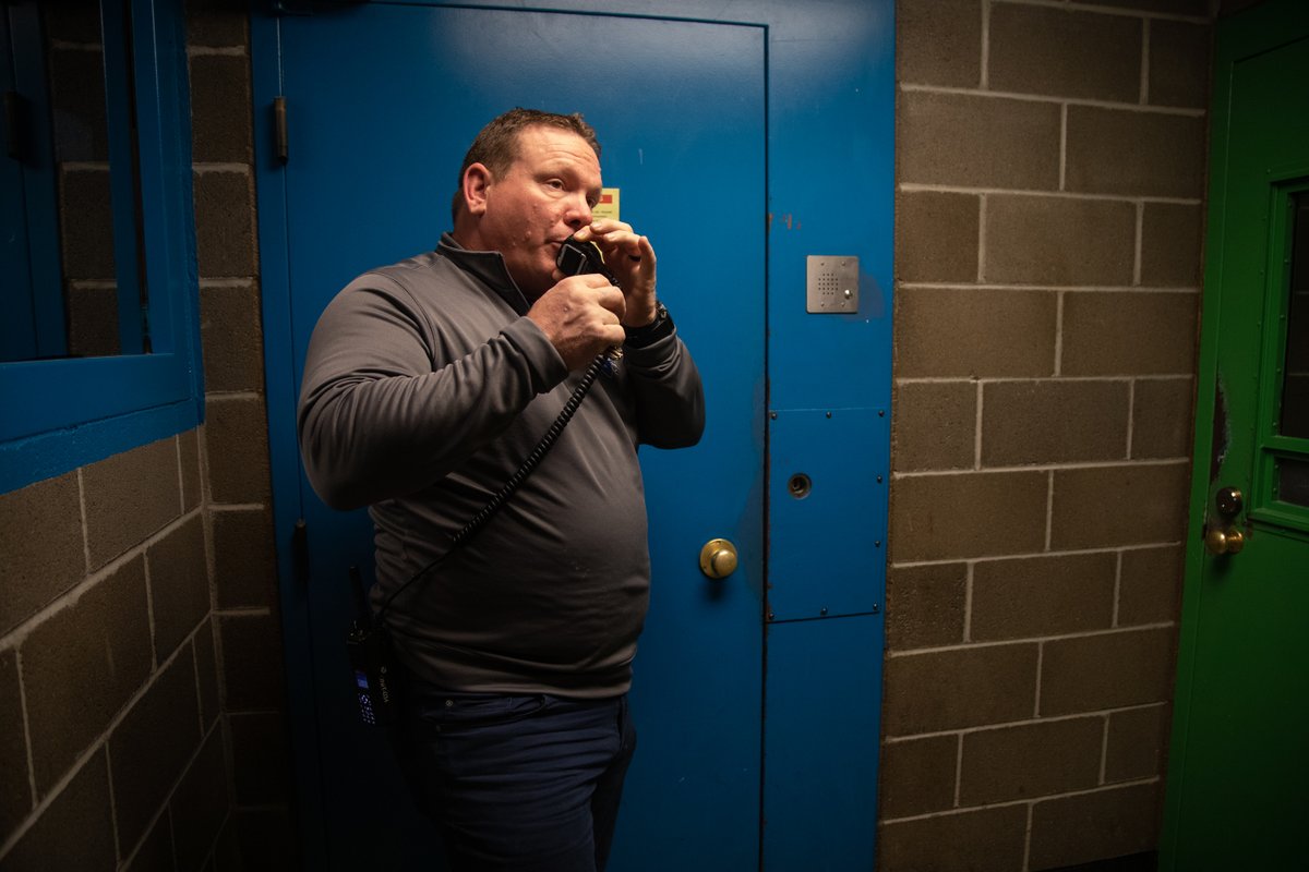 CascadiaDaily's tweet photo. BEYOND BARS: PART III

Homelessness, mental illness and substance use disorder have only gotten bigger in recent years, and they are making a greater impact on Whatcom County’s already overburdened jail.

Read more: https://t.co/kS7S86PSXN https://t.co/heMULcu25k
