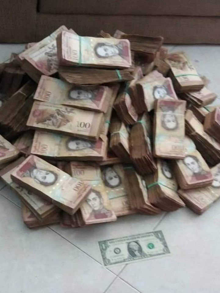 This is $1 USD in Venezuelan Bolivars.🔥