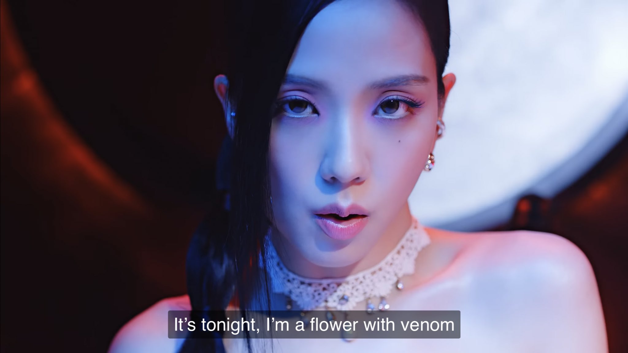 mina-mina48222-twitter