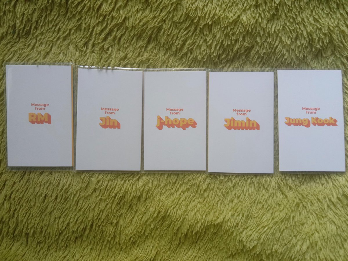 Linlada_Solu's tweet photo. เมสเสจการ์ด บั้มน้องเนย message card 
ใบละ 100  ✧⁠*⁠。 free shipping 📮
เหมาหมด 480 คั้บบ (⁠｡⁠・⁠/⁠/⁠ε⁠/⁠/⁠・⁠｡⁠)
#ตลาดนัดบังทัน #ตลาดนัดรถไฟบังทัน #ตลาดนัดรถไฟฟ้าบังทัน #ตลาดนัดBT21 #การ์ดบังทัน #การ์ดนัมจุน #การ์ดจีมิน https://t.co/PkwVDiDvDO