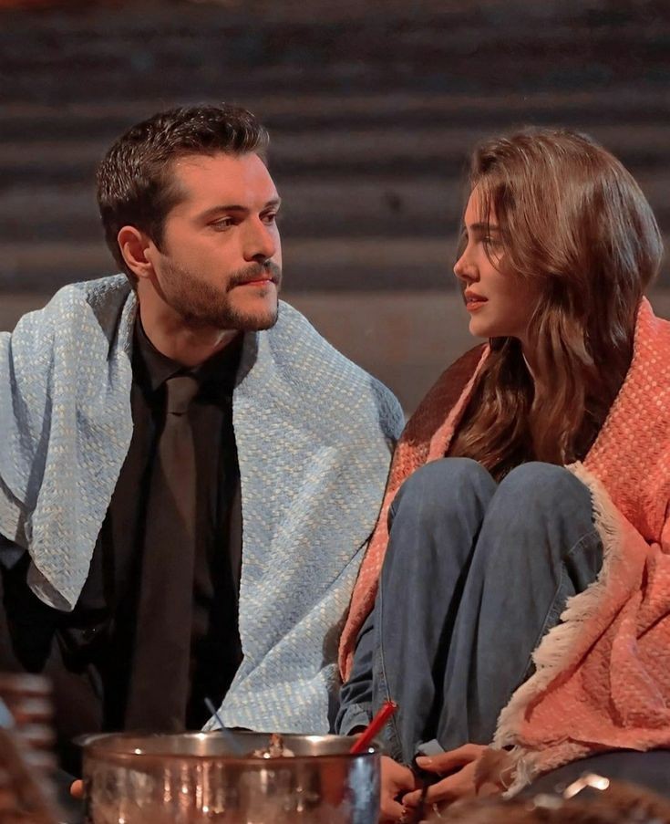 venuskedisii's tweet photo. Ex Partner - Deste Seç 🧚‍♂️

Duyguları, düşünceleri,çekiminiz,olası geleceğiniz.. Her şeye bakacağız. 

Takipçilerime ve etkileşim verenlere niyetlenerek yazıyorum. 💖

Seçtiğiniz desteyi yoruma bırakmayı unutmayın ve kolektife ulaşması için rtleyebilirsiniz 💖🧚‍♂️ https://t.co/KLPQEjoT5I