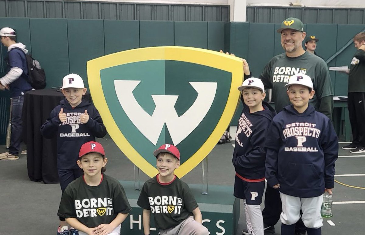 dieseldefenders's tweet photo. Awesome experience for these Detroit Prospects’ ballers attending the @waynestbaseball #bornindetroit hitting camp yesterday!
#dieseldefenders #detroitprospectsdevelopment https://t.co/fWRs5JDpWb