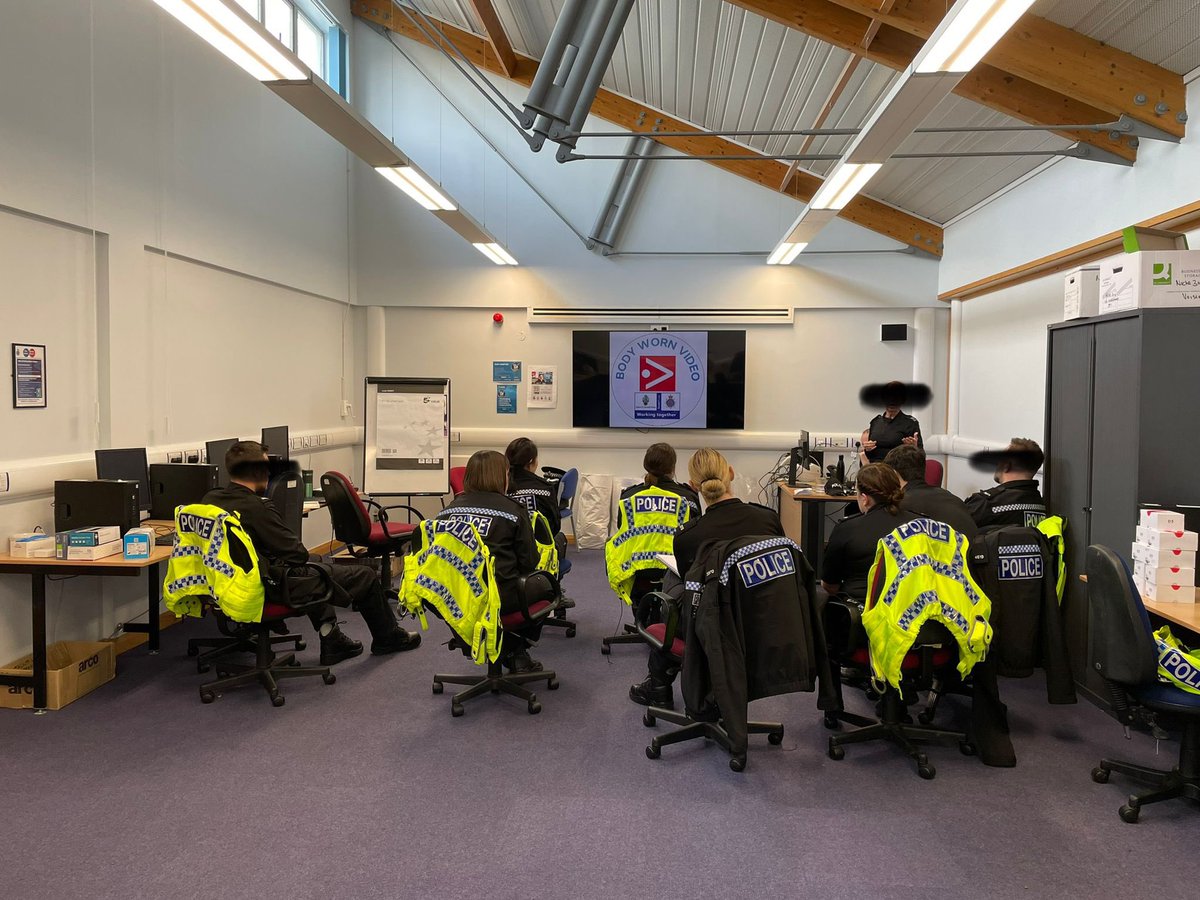 DorsetSpecials's tweet photo. Today, intake 2022/2 have had their Body Worn Video input as part of initial training.
We've recently secured funding from the Force for a supply of pool #BWVs just for our Officers to make use of.
📹👮🏻♀️👮🏽👮🏻♂️ https://t.co/okZWmh0tsW