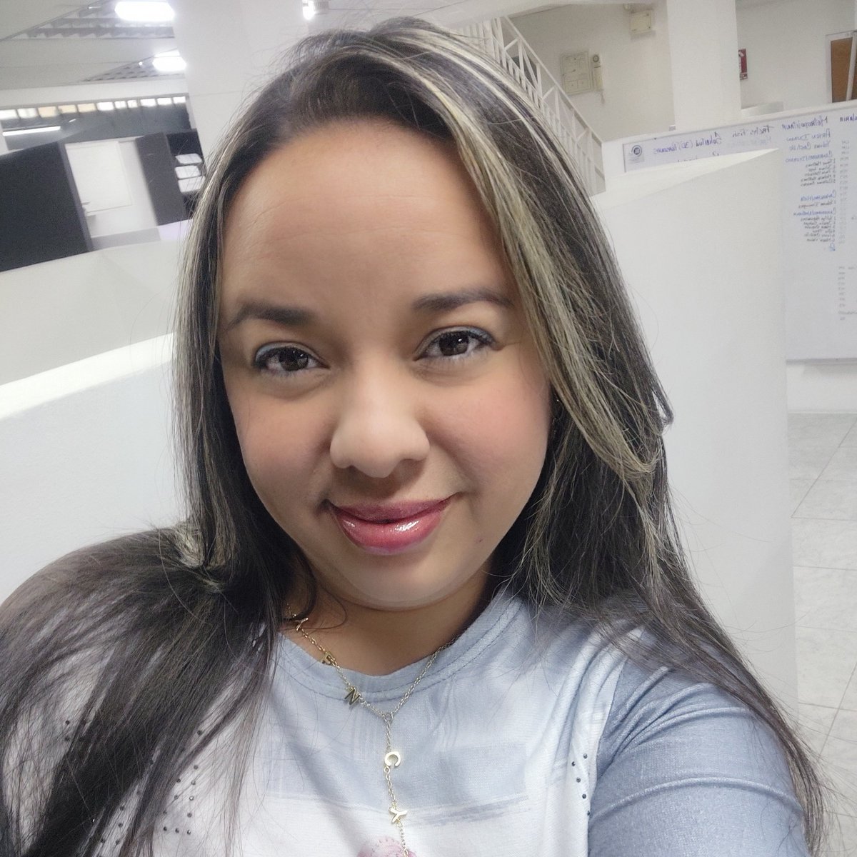 yency43's tweet photo. #NuevaFotoDePerfil https://t.co/eu0W2zulrQ