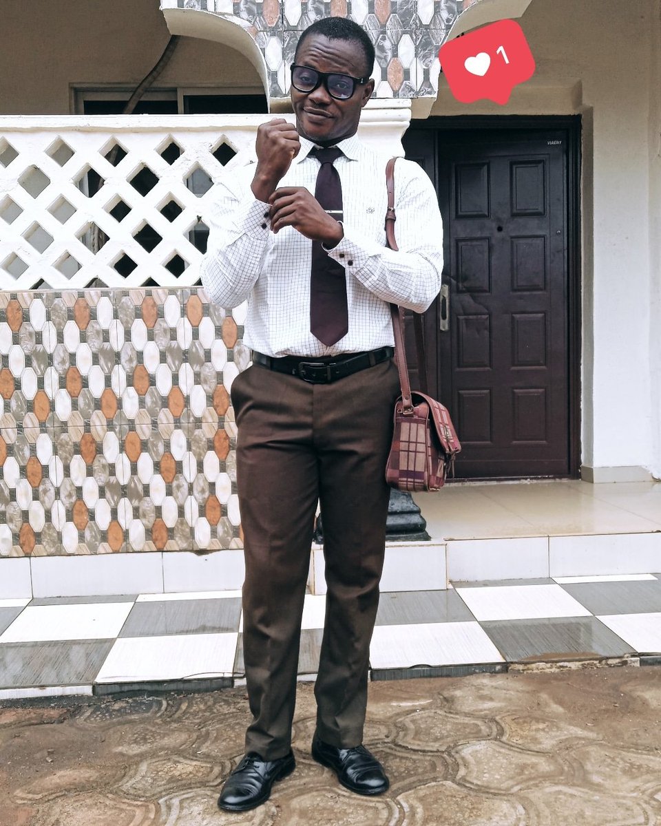 joyabsorber's tweet photo. One thing wey we dey sure of be say: Jehovah de see all the problem wey we de face and e care about us. #Jwfam https://t.co/qWaNeAyAjK