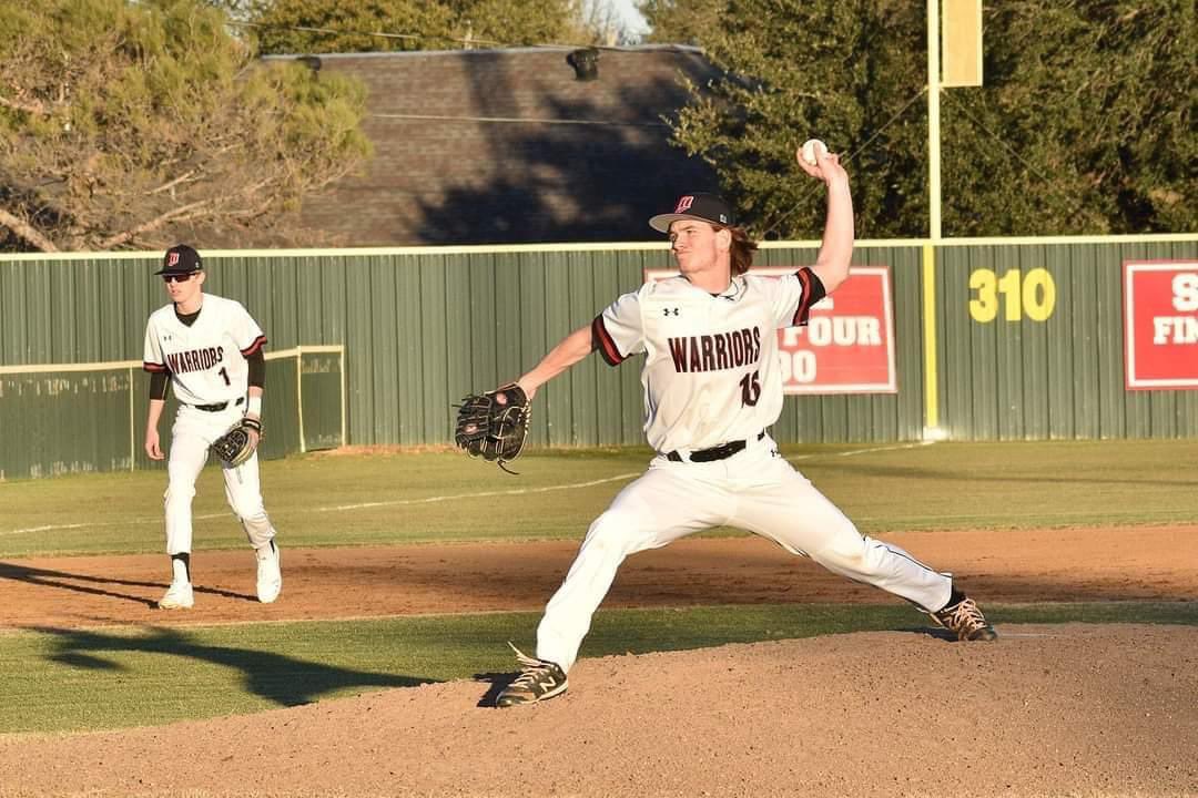 MartinBaseball's tweet photo. Senior Sunday ⚾️

Zach Dresco #16 https://t.co/jCKDlGkRAn