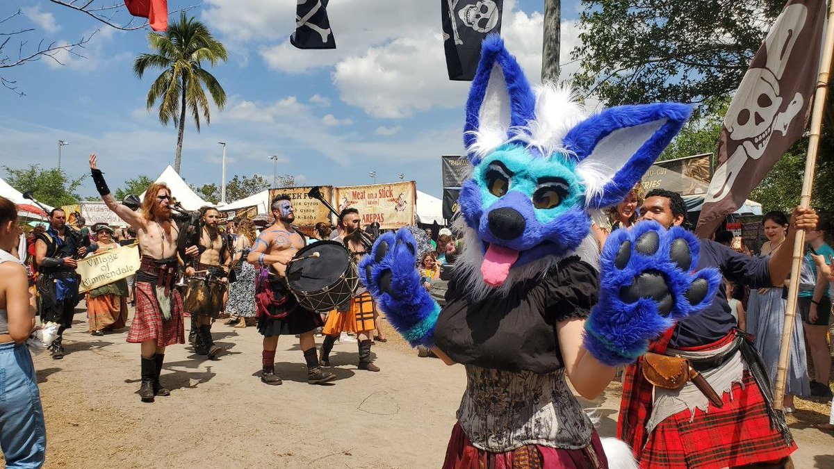 MiamiDadeFurs's tweet photo. An absolute blast was had at @flarenfest 
Florida Renaissance Festival!

Thank you for welcoming us and the attendees for being amazing. https://t.co/NVjkGorwr0