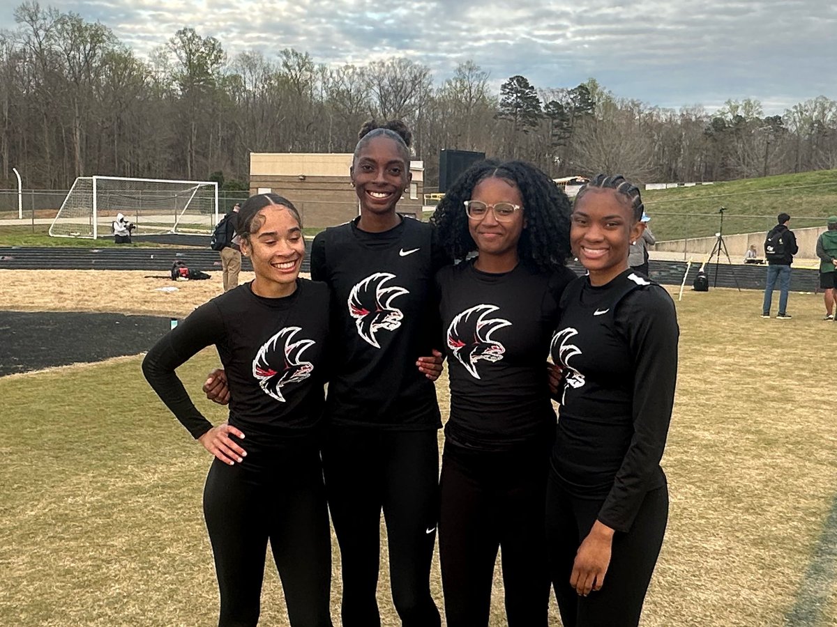 These ladies currently hold the fastest time in SC for the 4x400
#ladyFalcons @NAFO_TV @NaFo_Falcons @2025Aubrey sophomore runner 🏃🏾‍♀️🖤❤️