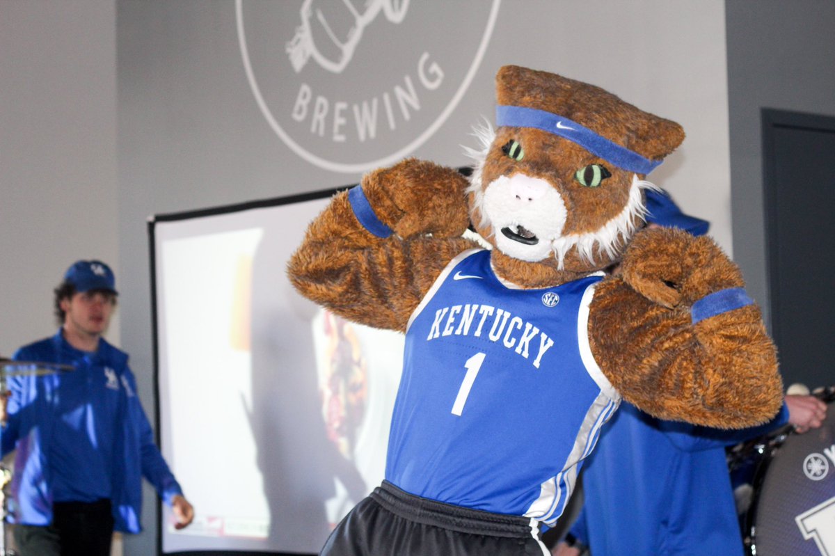 DylanBallard_UK's tweet photo. The pregame vibes here in Greensboro are at another level. 

This fan base seems locked in 😼😼

#BBN @ASeaOfBlue https://t.co/Vs9ipaAx2C