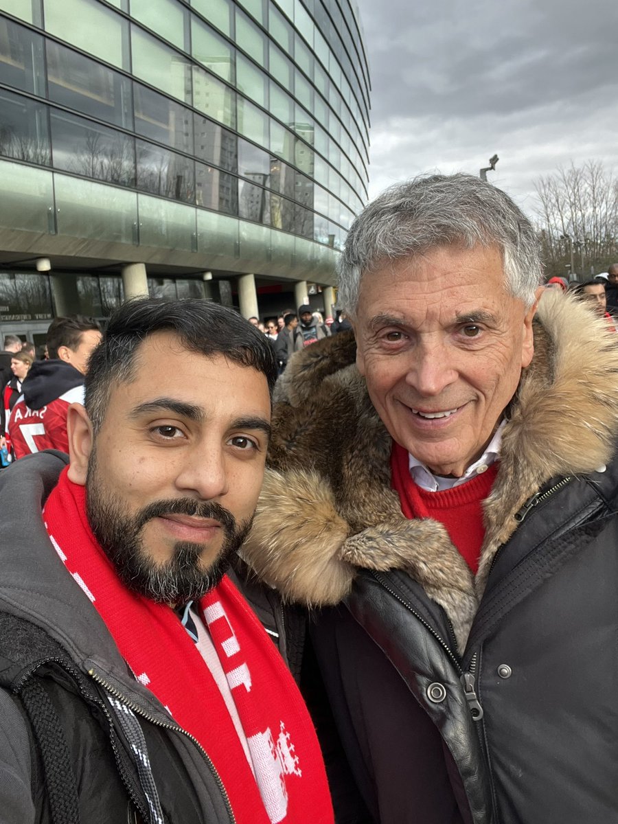 Great win and I also got a pic with David Dein, absolute gent!
