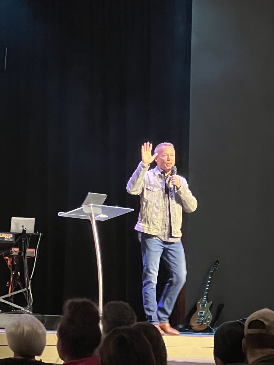 Oliver_Sierra's tweet image. Carrying the mantel! God is moving in our Church. The anointing of God will connect our generations. ⁦@PacerHepperly⁩ #theassignment #riorev