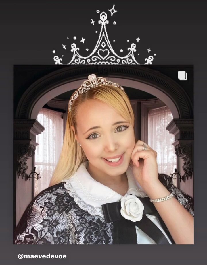 author_stewart's tweet image. Thank You! The #perfect #princesssong &amp;amp; #princesspianoalbum by @maevedevoe that just #celebrated its #1yearanniversary perfect for #paris &amp;amp; inspired by a 💟 of #handel #vivaldi #mozart &amp;amp; #harpsicords #bourbonaiseheir #maevedevoe #frenchmusicscene #bestindiestation @rtItBot 💐👑🏰