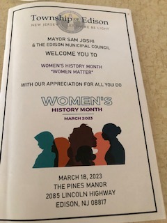 mlk_elementary's tweet photo. Congratulations to MLK's Mrs. Telson for being recognized as one of Edison's "Women Who Matter." This honor is so well deserved and we are incredibly proud of her commitment to the MLK administration, staff, students and community. #shinebrightedison . #mlkpride #mlkspirit 💙🦁🤎 https://t.co/IOTAMg3wH2
