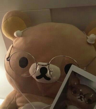 bakingbbokari's tweet photo. Day 004

Hi I’m lizzy!
I’m really new to #stantwt and #kpoptwt  so I’m looking for 18+ moots!

- Stay, Moa (trying to get into more so pls suggest :’) )
- she/ her, 03’,  infp
- really new to kpop as a whole (dec 2022)

 ♡/↺ = to be moots!! https://t.co/V8HHXSPIeg