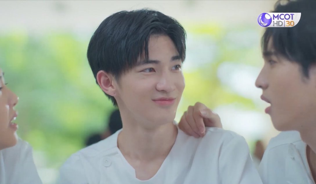 จุ๊มมากกกกกก หมออนาตัวแค่เนี้ย🤏

วิศวะสุดหล่อกับคุณหมอของผม
 #FutureEP1