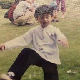 yugeng0320's tweet photo. this little boy is 25 years old now! Celebrating all the cuteness of the man named Chen Yugeng, my baby! #chenyugeng0320day #陈誉庚0320生日快乐 💕🎉 https://t.co/GYGB6FcRJ6