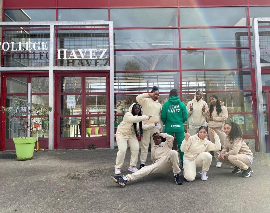 HavezMedias's tweet photo. Aidez nos élèves d’Havez à participer aux 4 Championnats de france (Hip Hop, Boxe anglaise, Boxe française, Kick boxing).

Pour cela, vous pouvez faire un don sur ce site : https://t.co/ys6rSEk1Kd

Tous les dons sont déductibles des impôts ! https://t.co/zOHqaaS70L