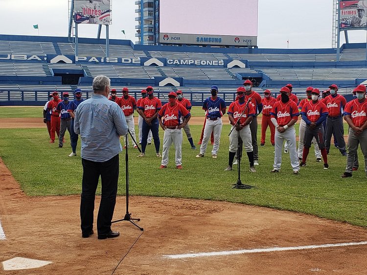 yosoyliborio's tweet image. Todo el mundo sabe que para llegar al equipo #Cuba tienes que ser afín al régimen. Todos y cada uno de ellos han pasado por el filtro ideológico. 
#TeamPCC
#YoNoVoto