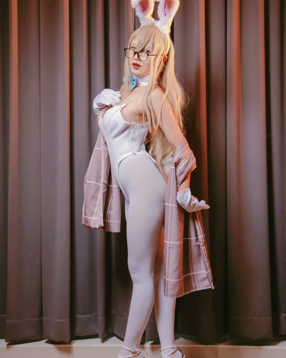 ruenetta's tweet photo. Hello, this my new account Rue after my first account was deactive ~ feel free to follow for more naughty picture of Rue ❤️#bluearchive #BlueArchive #BlueArchiveRP #bunnygirl #bunny #BlueArchive4PanelManga https://t.co/MVPqwx21wT