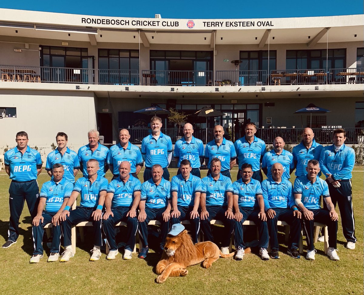 CountiesEngland's tweet photo. 🏴󠁧󠁢󠁥󠁮󠁧󠁿England currently hold the best record in 50+ ODI cricket.
Played 35 Won 27 L 8.
Win% ratio of 77% 🙌

🌈⁦@Over50sC⁩ ⁦@Over50s_2ndXI⁩ ⁦@england_60⁩ ⁦@iconsportsuk⁩ ⁦@ProteasMenCSA⁩ ⁦@usacricket⁩ ⁦@TheBarmyArmy⁩ https://t.co/lsLAis2oSF
