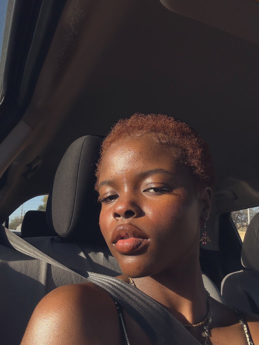 DefnotaM1racle's tweet photo. xoxo, your ginger muse 😚🧡🧑🏾‍🦰 https://t.co/9OM44AVrK7