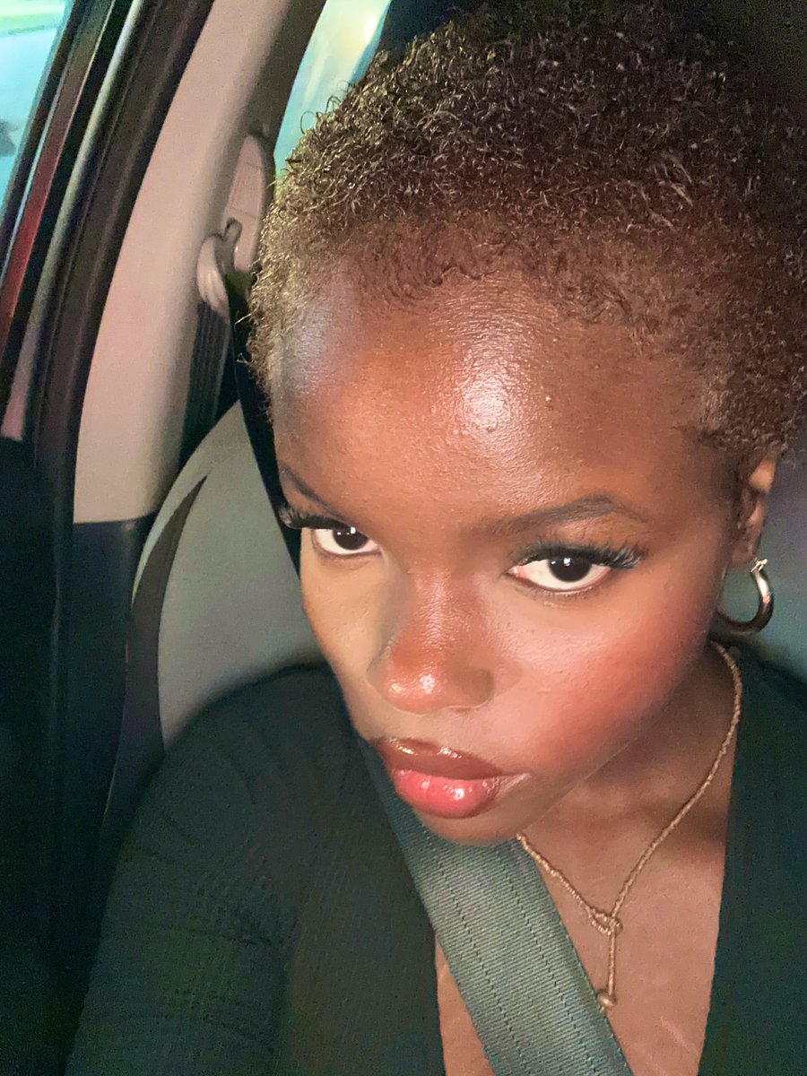 DefnotaM1racle's tweet photo. xoxo, your ginger muse 😚🧡🧑🏾‍🦰 https://t.co/9OM44AVrK7
