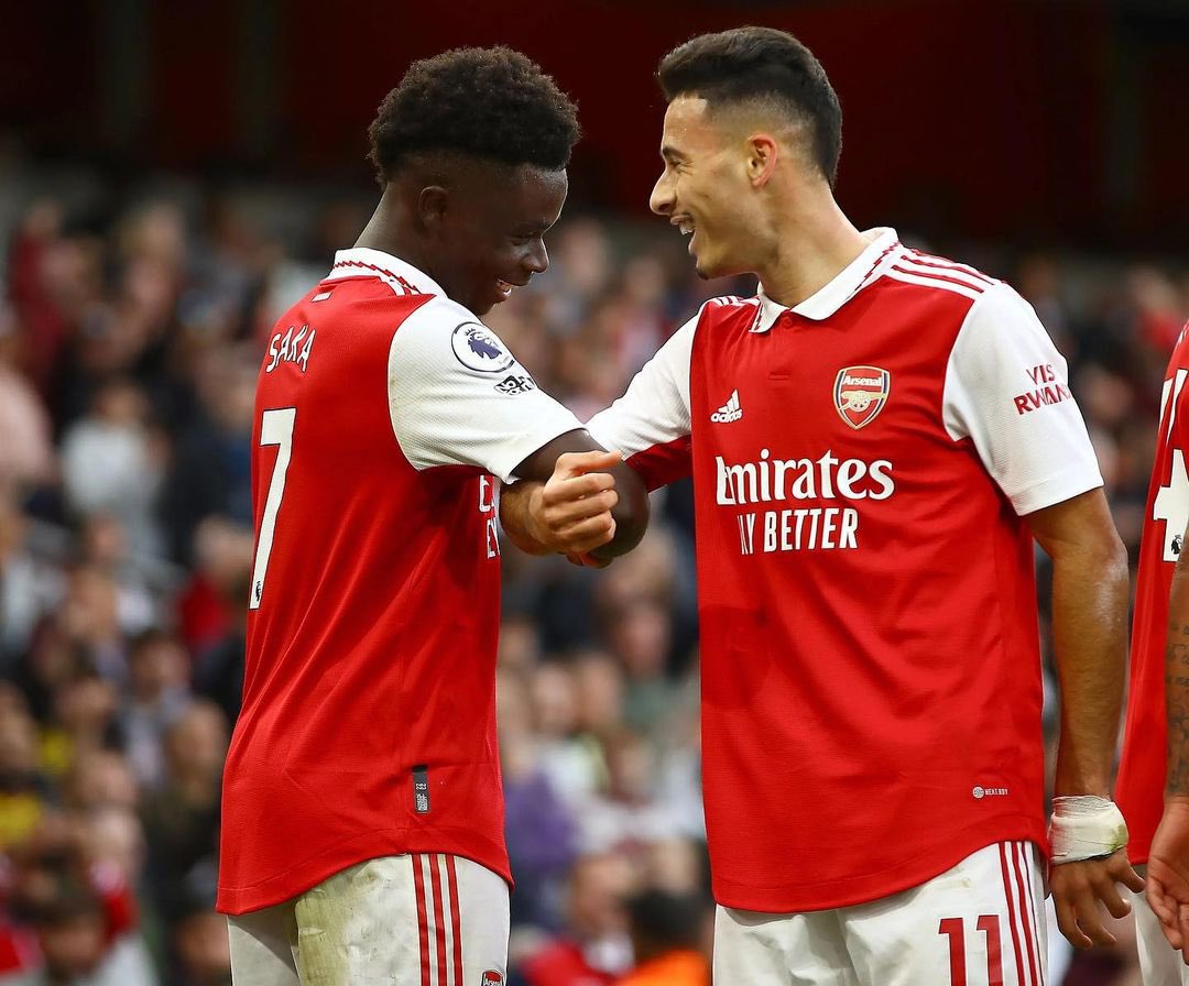 Arrsene_Wenger's tweet photo. Saka and Martinelli: They remind me a lot of Robert Pires and Fredrik Ljungberg. https://t.co/YM33TVeHyg