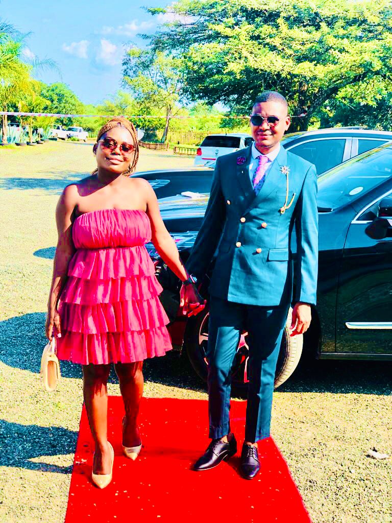 McDonald47's tweet photo. Wedding celebration of Taki &amp; khathu done.. we came, saw and celebrated.. congratulations Mr &amp;Mrs Mudau.. #Havalfamily #weddingday #therents #TheJenkins #Communityofblacks https://t.co/th0otjuFR6