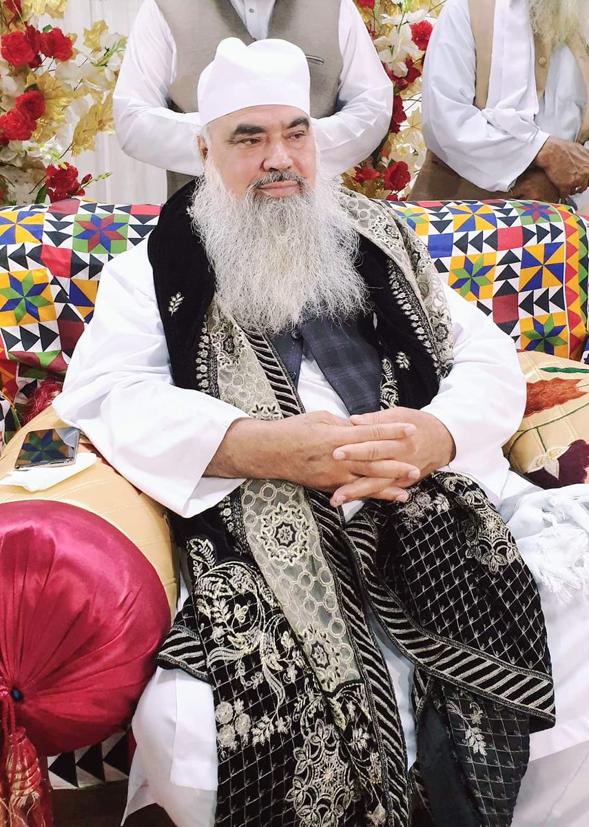 WadiAzizSharif's tweet photo. 18-03-2023
محفل ذکر خدا و میلاد مصطفی صلی اللہ علیہ وسلم
زیر صدارت. پیر طریقت رہبر شریعت خواجہ خواجگان عظیم عالمی مبلغ اسلام حضور محبوب ملت الحاج حضرت خواجہ محبوب الہی صاحب
سجادہ نشین دربار وادی عزیز شریف چنیوٹٹ
بمقام۔سیون سنز مارکی جڑانوالہ
#bolu #mehboob #Marcue https://t.co/0AjGKfT1k0