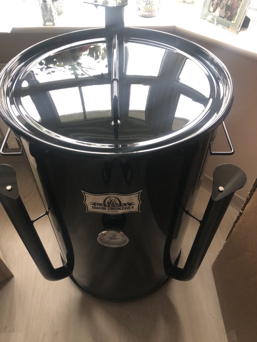 8t8's tweet photo. ๐จNew Smoker Alert ๐จ
Thanks to the wonderful admin @GatewayDrums and the super helpful service from Malissa @AngusandOink Iโve finally got my hands on a Gateway drum.
Absolutely love it ๐
#hotandfast #300 https://t.co/ycIOBTF5qz