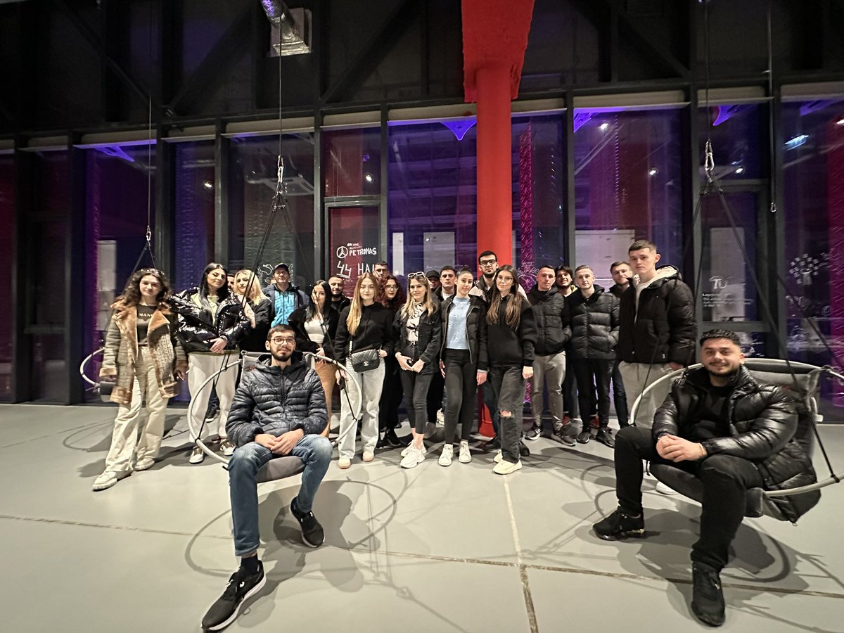 AlbiDelilaj's tweet photo. 📌Një tur në ambientet e TUMO Tirana për t’u njohur me mundësitë që kjo qendër ofron ne fushën e teknologjisë digjitale💻,por edhe në fusha të tjera.
💜Angazhimi i gocave edhe çunave të Fressh 3🌹po vjen me aktivitete te bukura edhe zbavitëse😊😍 @tumotirana #fresnjesia3 #tirana https://t.co/71ZVjXJ1wP