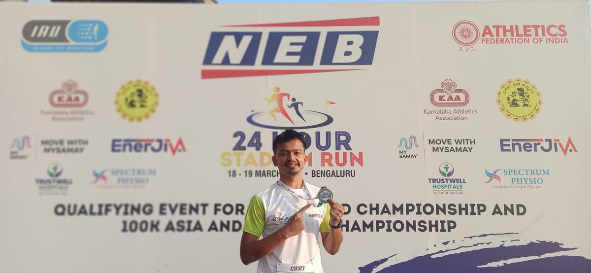 Swapnesh0109's tweet photo. 12 Hours Team Relay Race by @NEBSportsEPL
As per the official result, Contributed 55 laps (23.27 kms) to my team Asics Running Club 1 💪Much better than before, but, yes, need to work a lot more ✌️
@ASICS_India #liveuplifted
#running #RunningLoop #runningmotivation #run #runner https://t.co/fk82cnUtuv