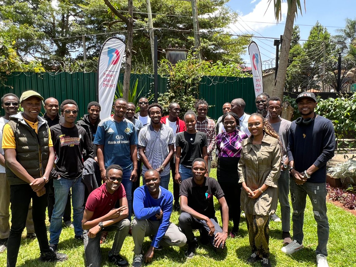 Thank you to everyone who joined us for the One Quantum Kenya workshop on Quantum Internet! 

It was great to see such enthusiasm and engagement around this exciting technology. 

We hope you found the session informative and valuable. 

#quantuminternet #onequantumkenya