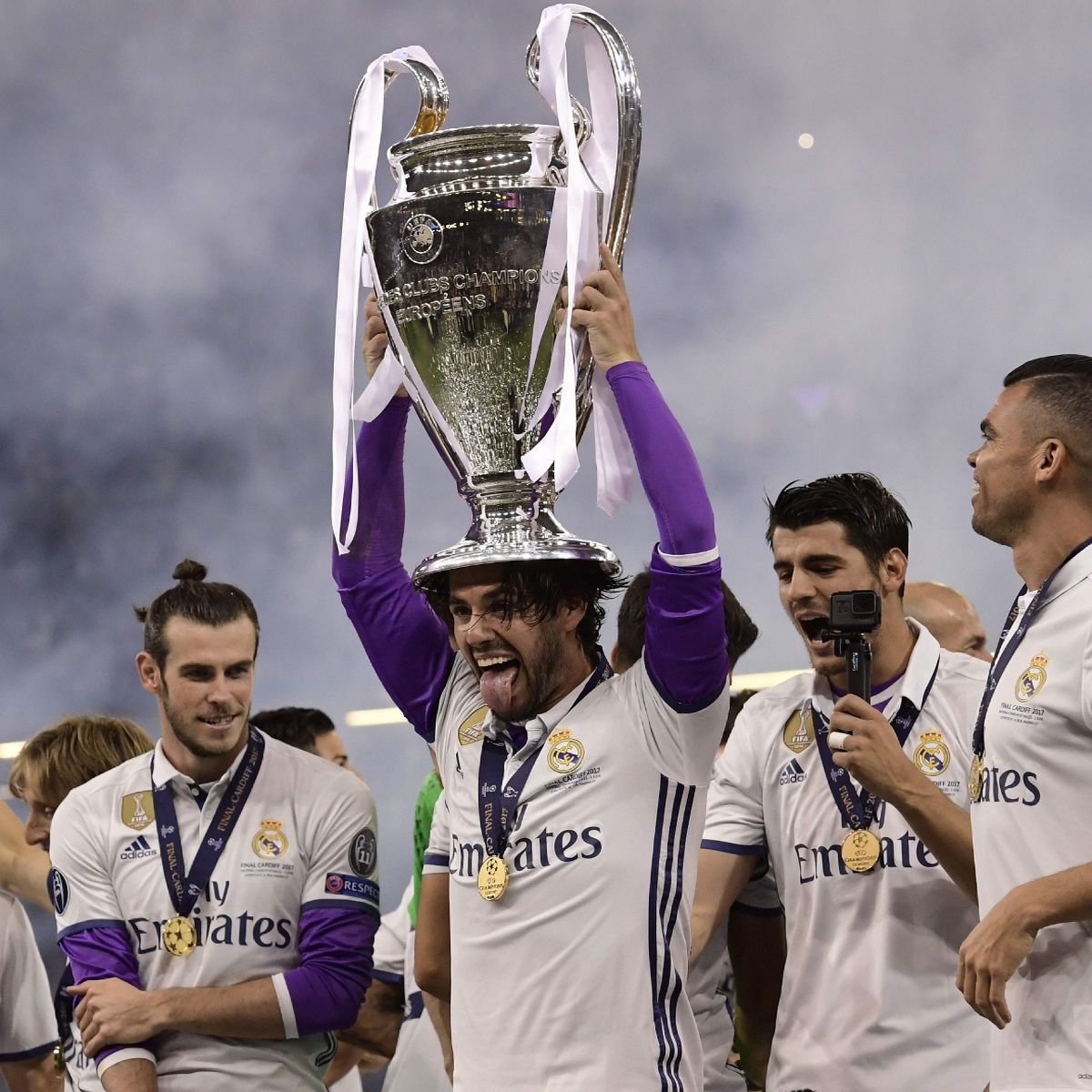 𝔠𝔬𝔩𝔡™️ tweet media