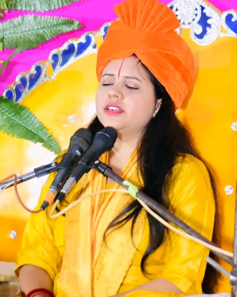 LustStar3's tweet photo. Ufff Aslam rat k ksmks av tk mere zahan me h meri sanskari yoni ab hr smy apke mhan lnd k dhyan krti h ankhe bnd krti hu to apka kala musl dikhai pdti h aur me adhik uttejit ho jati hu 
Mujhe is Sadhvi se apne kb rand bna diya mujhe hosh nhi rha https://t.co/QQPhXBYRvM
