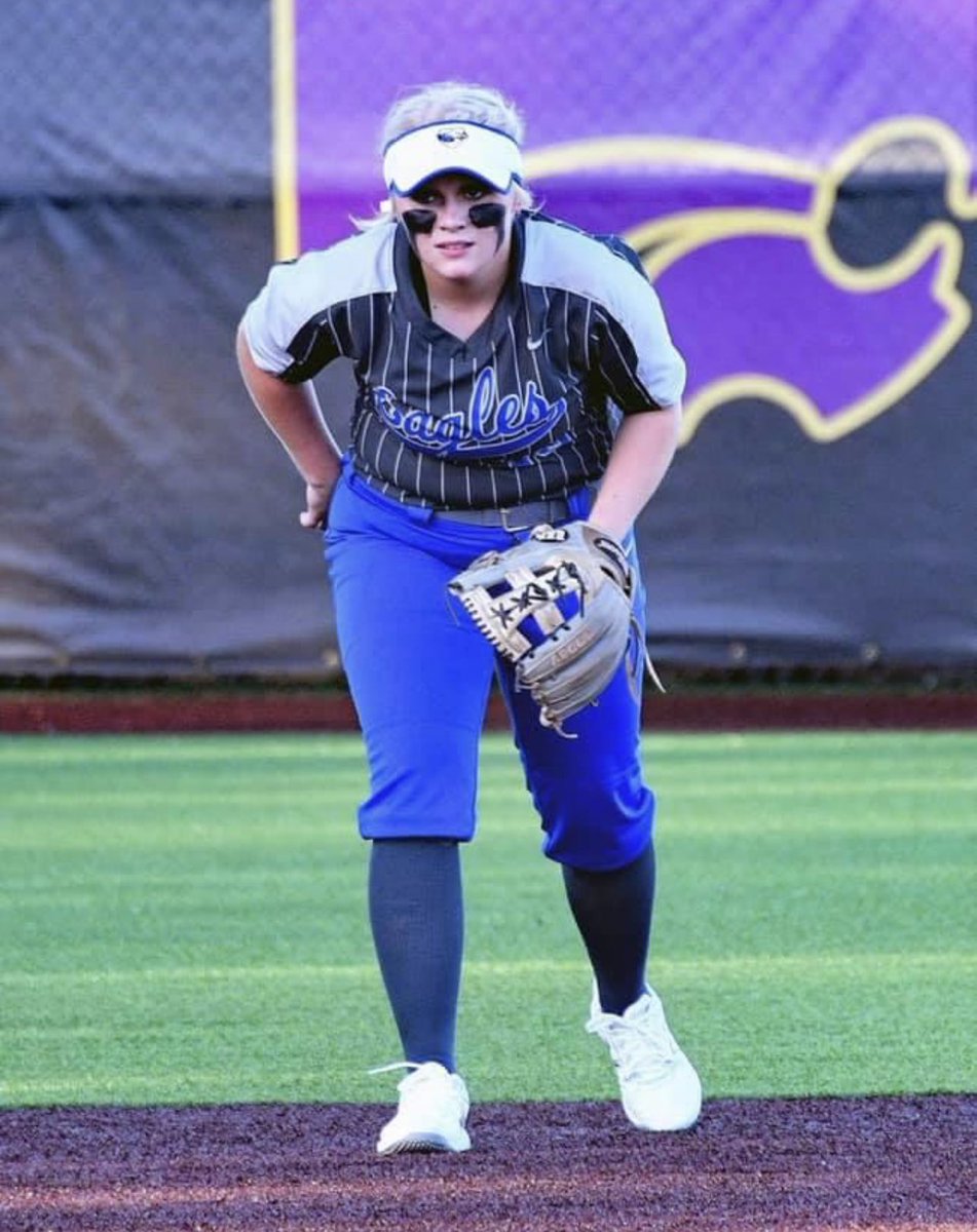 #seniorsunday.. 9 years of 🥎 and still counting.