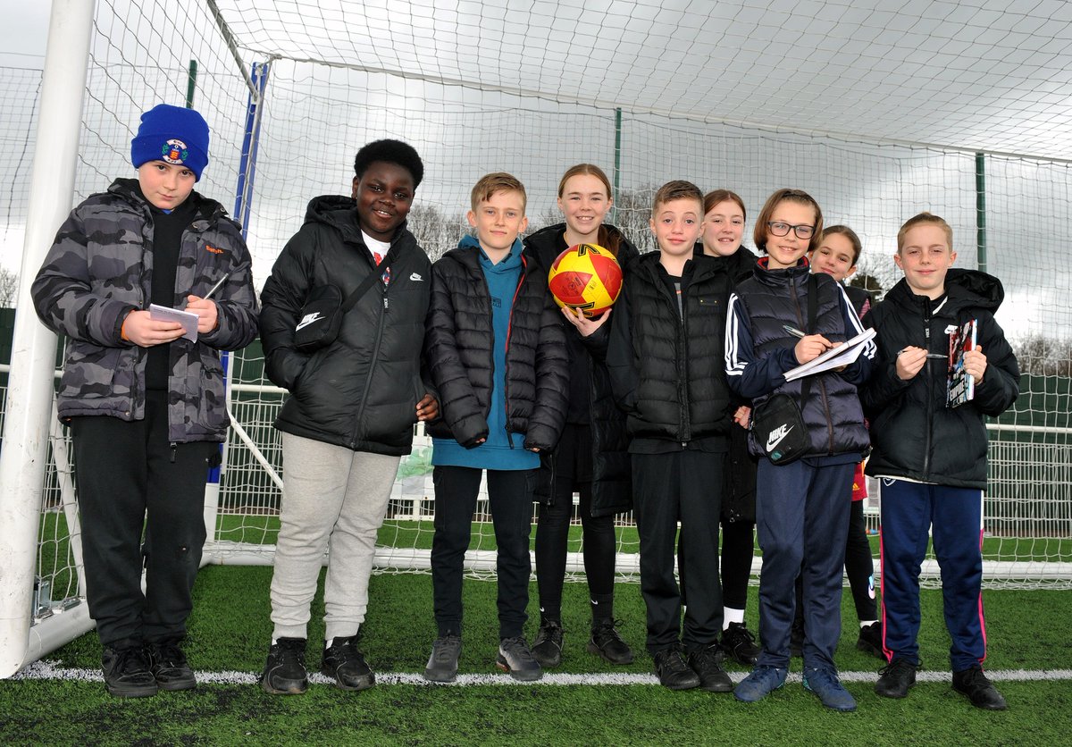 Yesterday we welcomed pupils from Little Thurrock School who took on the role of match day reporters. The pupils had the opportunity to talk to players and our management team and we hope they enjoyed the day with the club. They were a credit to their school.
#CommunityClub