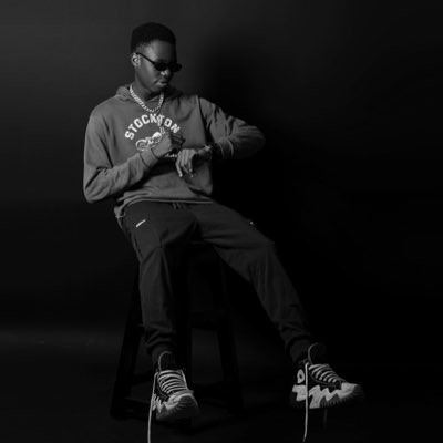pharell_junior's tweet photo. #NouvellePhotoDeProfil https://t.co/HfeNLjTLTn