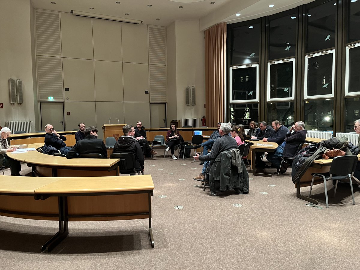 spd_altmoabit's tweet photo. Auf unserer letzten Mitgliederversammlung am Donnerstag haben wir uns gegen eine Koalition mit der CDU ausgesprochen. Die ganze beschlossene Stellungnahme dazu hier:

https://t.co/ikSRg10a64 https://t.co/IWQsvKHPSA